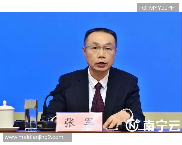 张军回顾英雄联盟职业生涯与心路历程的深度专访分享