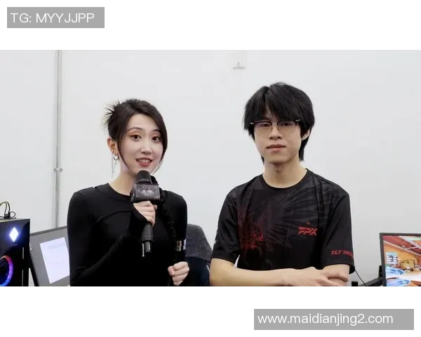 s15电竞总决赛高校联赛中FPX团队配合表现的深度分析与点评